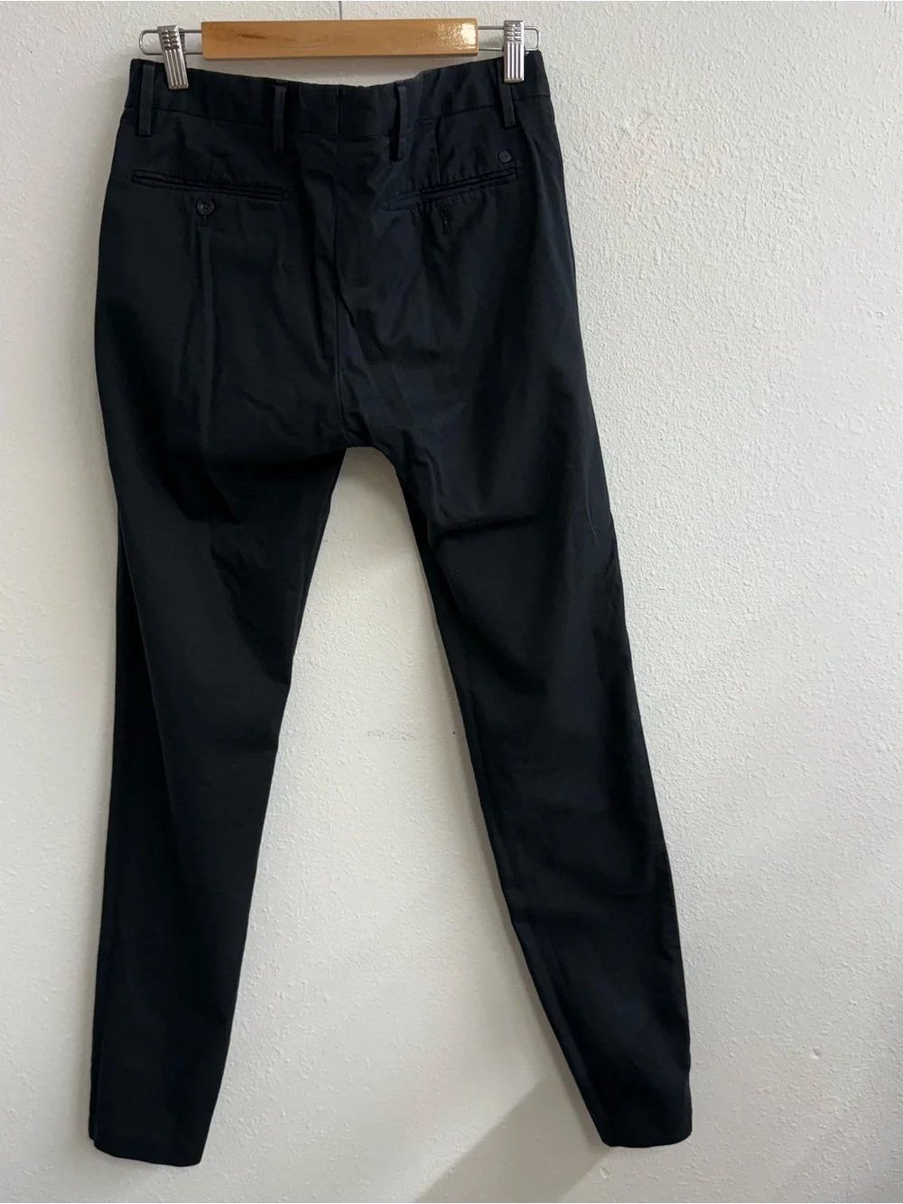 NNO7 Men's Classic dark gray Chino Pants - Tailored Fit